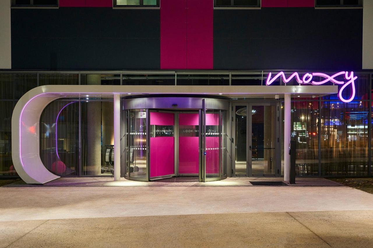 Готель Moxy Paris Charles De Gaulle Airport Руассі-ан-Франс Екстер'єр фото