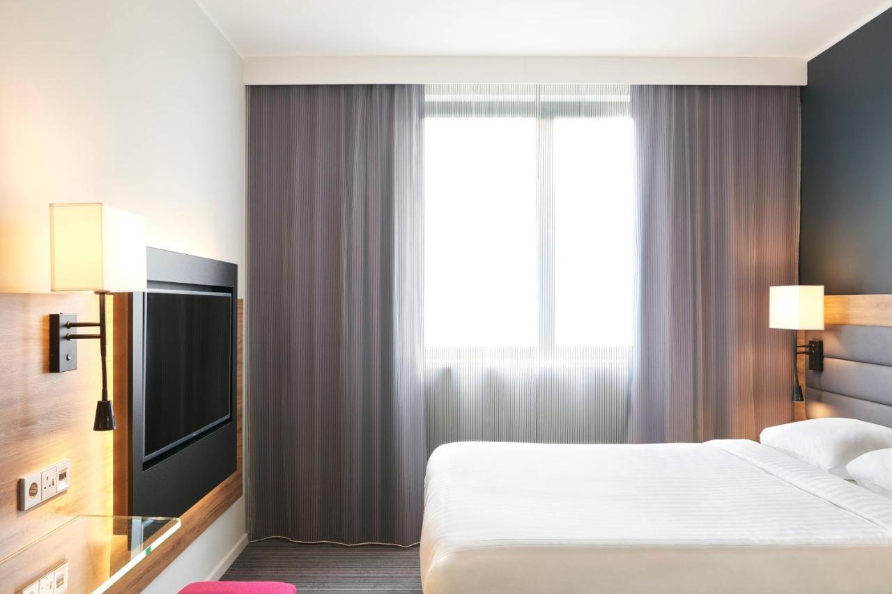 Готель Moxy Paris Charles De Gaulle Airport Руассі-ан-Франс Екстер'єр фото